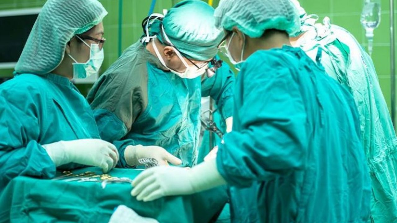 Yanlış teşhisin kurbanı oldu! Ameliyattan cinsel organı kesilmiş olarak çıkınca büyük şok yaşadı