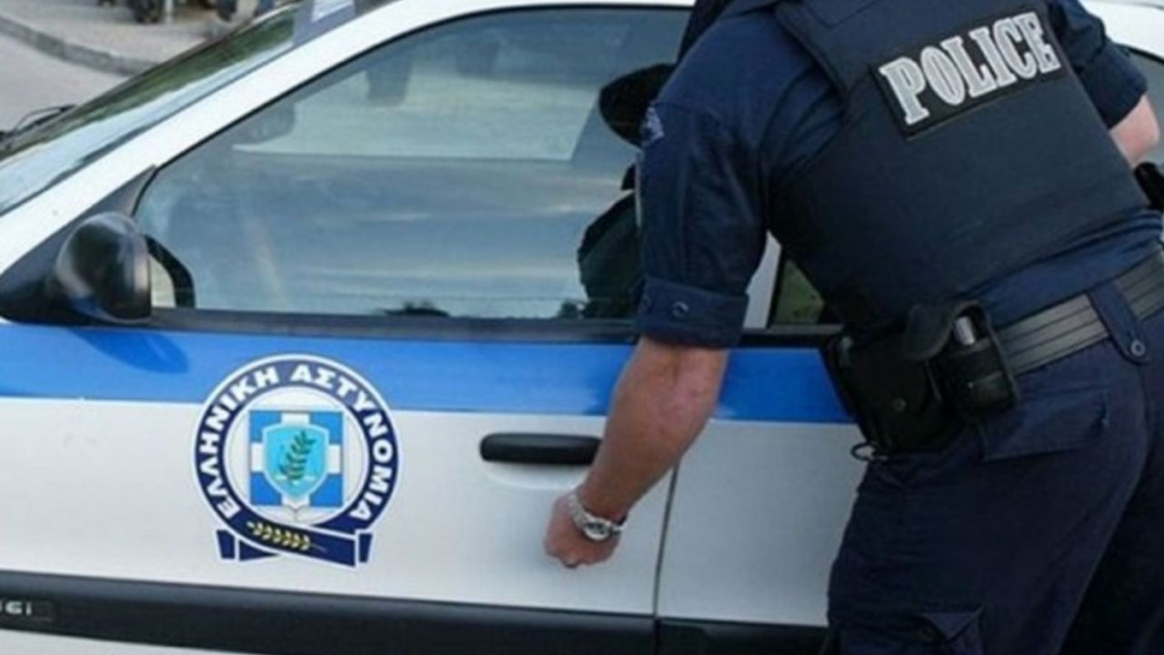 Rum polisleri darp eden 29 yaşındaki Türk vatandaşı yargı önünde