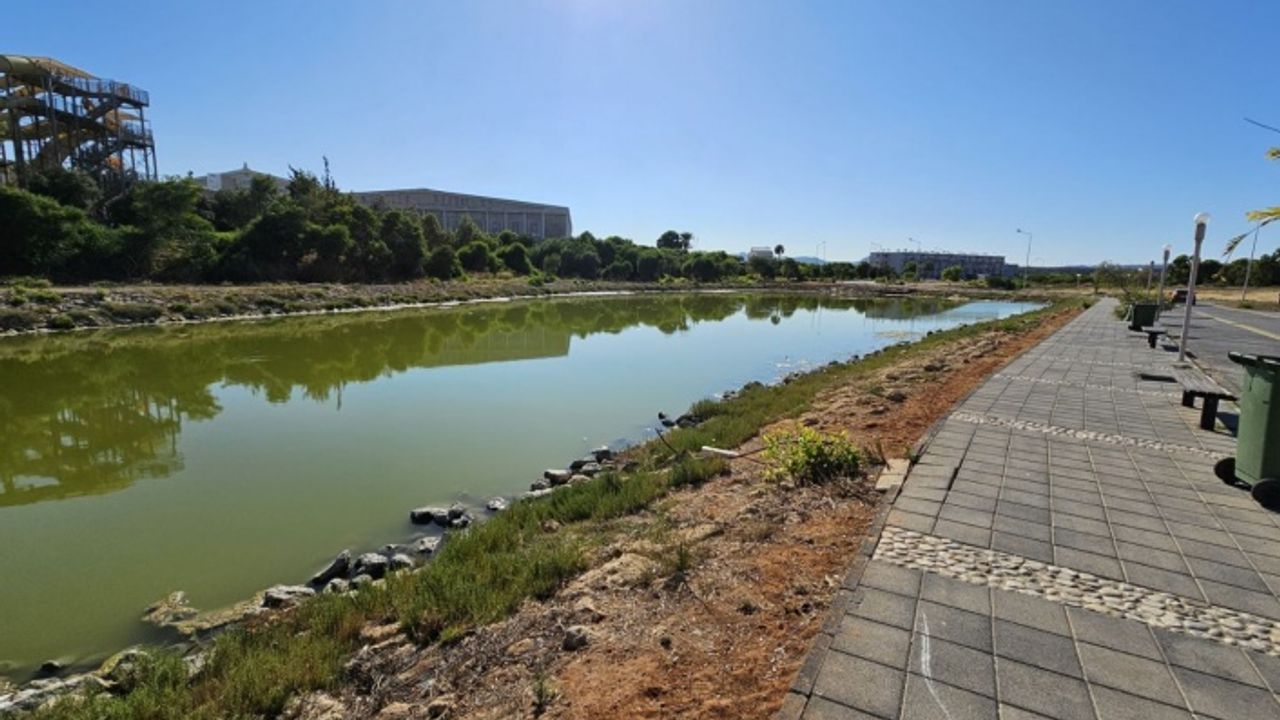 Bafra Turizm Bölgesinde bulunan lagünün kalıcı rehabilitasyonu ile ilgili çalışmalar devam ediyor