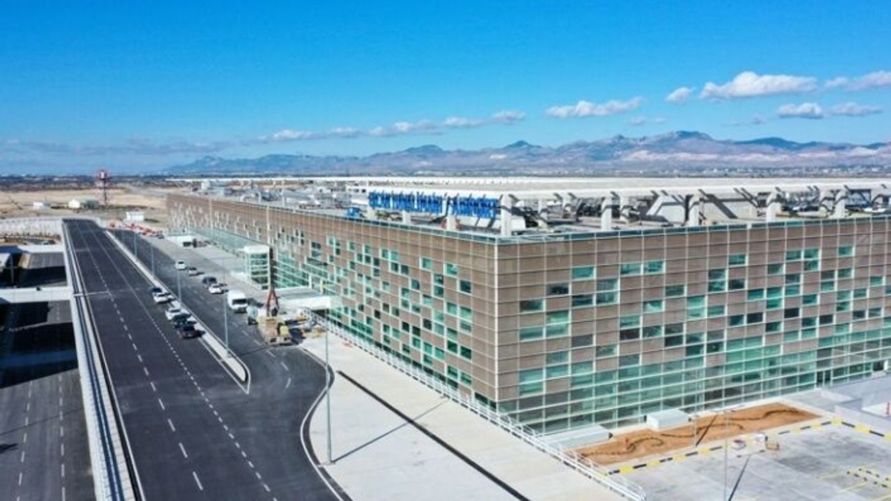 Erhan Arıklı: Ercan Havalimanı, KKTC’nin dünyaya açılan penceresi olacak