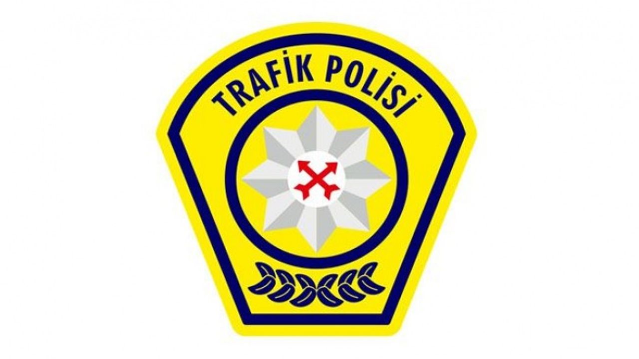 Lefkoşa'da kaza..Tırdan fırlayan lastik kaldırımdaki yayaya çarptı