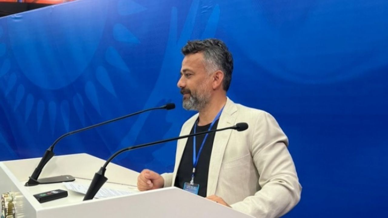 Türk- Bir’e Kazakistan’dan resmî davet: Doç. Dr. Güven Arıklı Kazakistan’da KKTC’yi anlattı