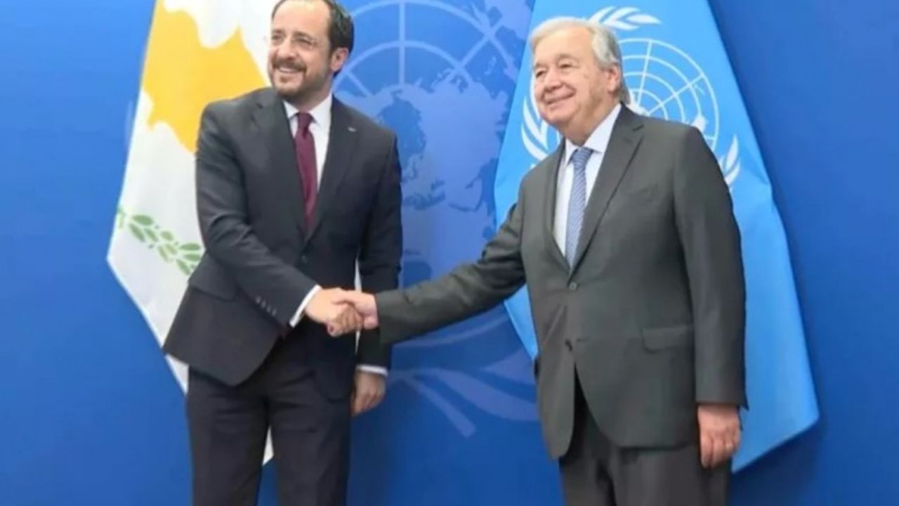 Hristodulidis, Guterres'le görüştü... "Özel temsilci ve üçlü görüşme konusunda aynı çizgideyiz"