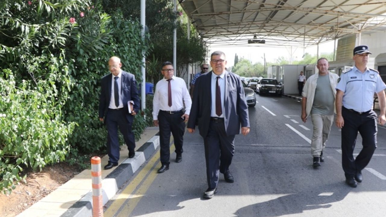 Maliye Bakanı Berova, Metehan Sınır Kapısı’nı ziyaret etti