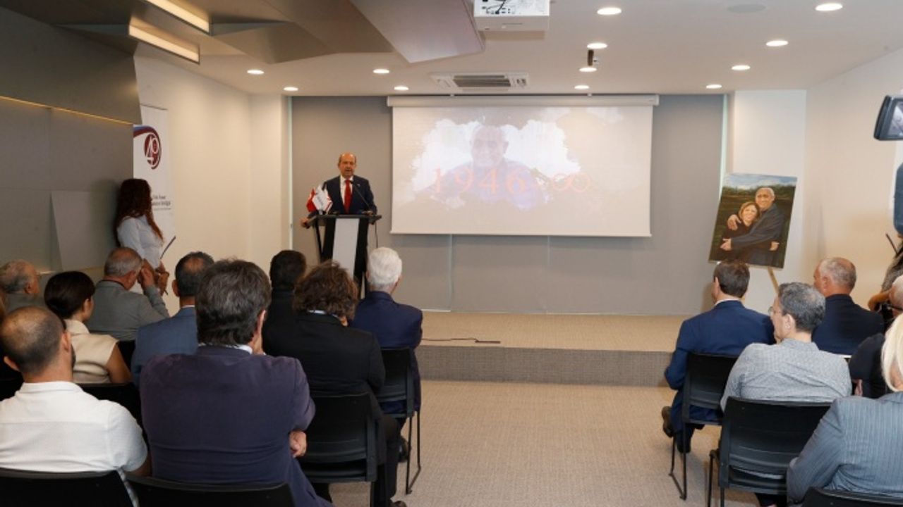 Cumhurbaşkanı Tatar: “Hem belediye başkanı hem de müteahhit olarak ülkeye büyük hizmetler verdi”