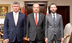 Cumhurbaşkanı Tatar, Türkiye’nin Lefkoşa Büyükelçisi Feyzioğlu ve KEİ Koordinatörü Öz’ü kabul etti