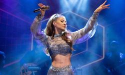 Ünlü şarkıcı Kıbrıs konseri sırasında fenalaştı, hastaneye kaldırıldı