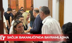 Bakan Dinçyürek, Bakanlık personeli ile bayramlaştı