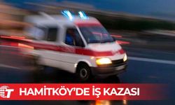 Yüksekte dengesini kaybeden bir kişi, iş arkadaşının üzerine düştü
