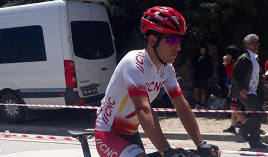 Emre Kaplan 1.Alanya Kriteryum bisiklet yarışmasında Türkiye birincisi oldu