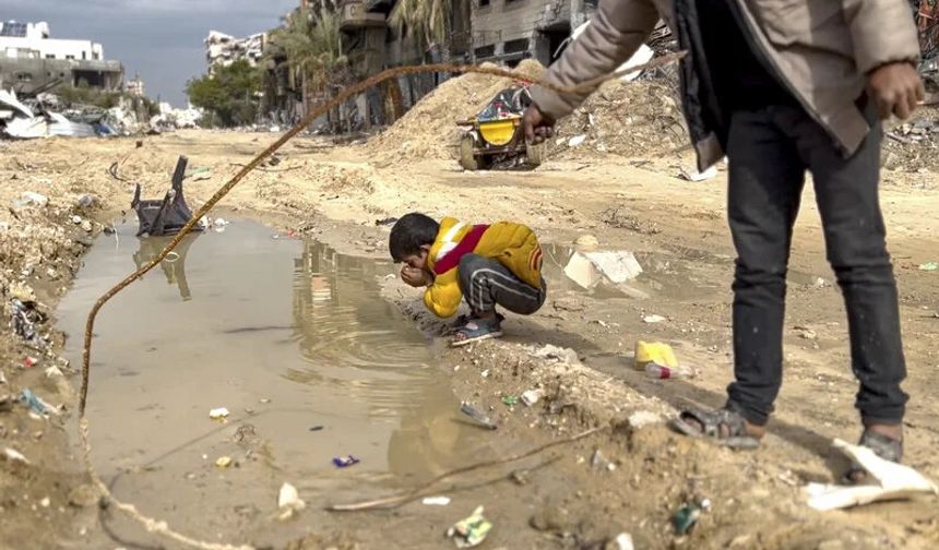Yasa dışı yerleşimlerin kirli suyu Filistin topraklarına bırakılıyor
