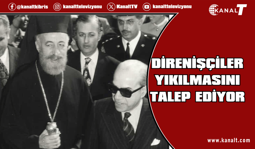 Kıbrıs'ı Yunanistan'a bağlamak isteyen darbeciler için heykel