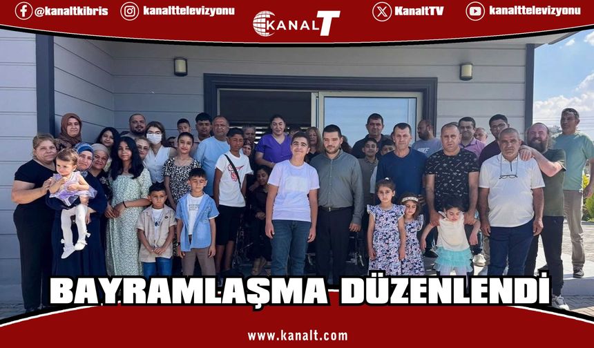 Engelliler Dayanışma Derneği’nde bayramlaşma düzenlendi