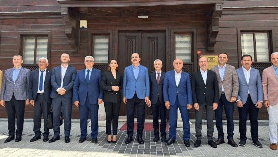 Mahmut Özçınar, TDBB Yönetim Kurulu Toplantısı’na katıldı: Yeni işbirlikleri geliştiriliyor