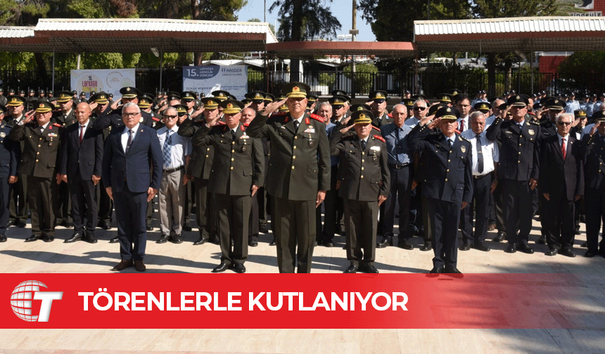 Lefkoşa’da Atatürk Anıtı ve Şehitler Anıtı’nda tören yapıldı