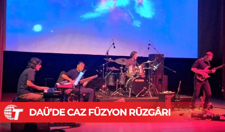 Okan Ersan ve grubu “Nibiru” temalı konserle sahne aldı