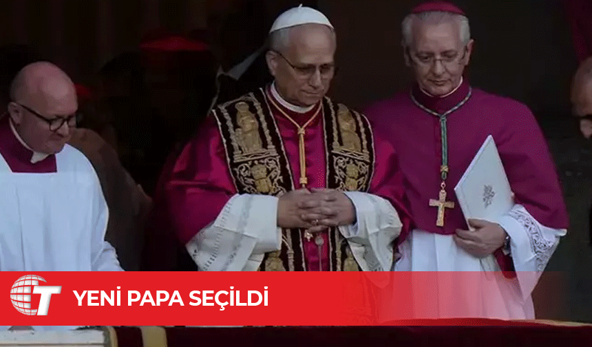 Vatikan'da beyaz duman! Papa seçildi