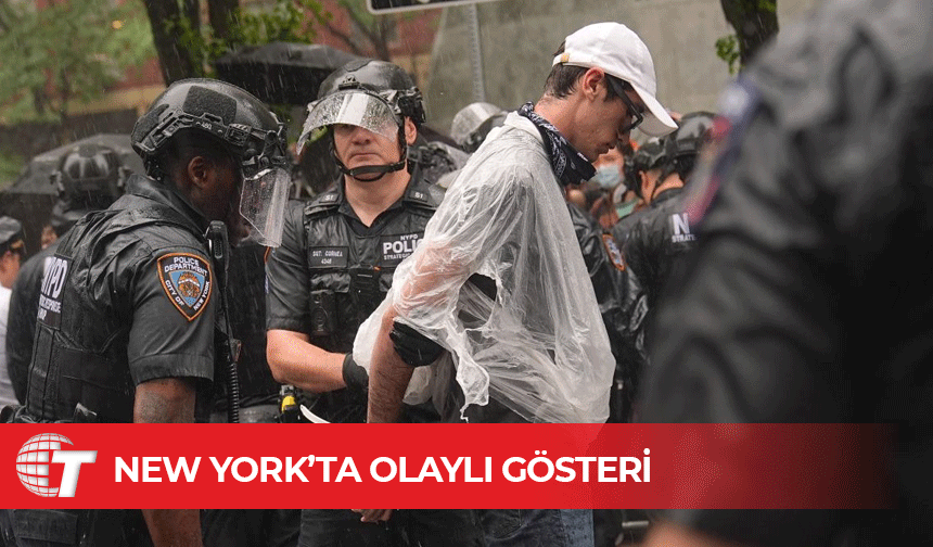 New York'ta göçmenlere destek gösterisinde onlarca protestocu gözaltına alındı