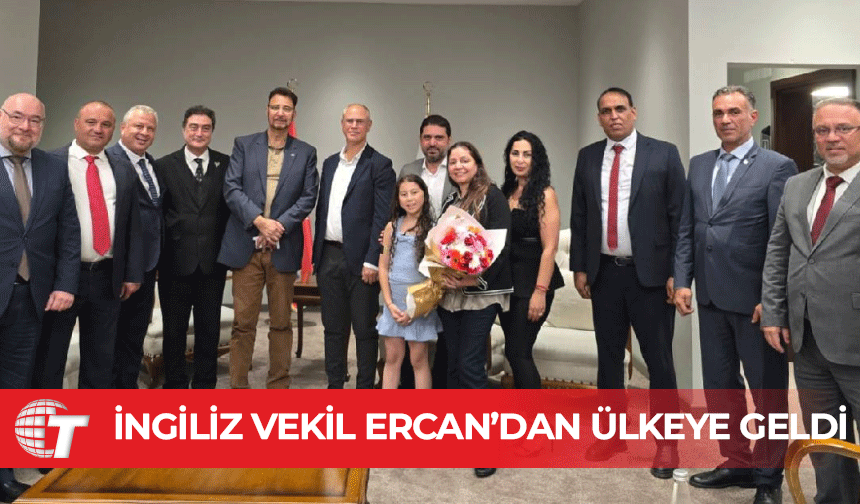 İngiltere Milletvekili Afzal Khan, Ercan Havalimanı’ndan ülkeye geldi