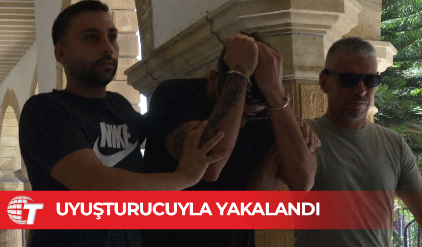 Polisi görünce camları kilitledi