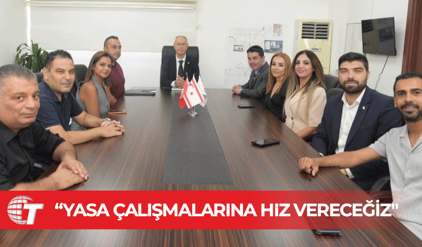 Bakan Hasipoğlu, Memur-Sen heyetini kabul etti